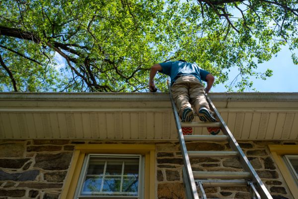 Industrial Gutter Cleaning in Broomfield